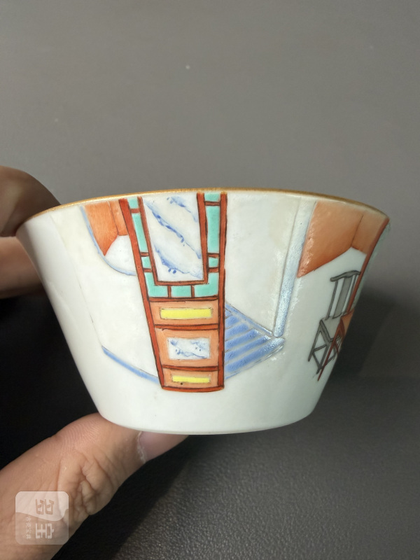 清嘉庆 粉彩西厢记人物图马蹄套杯一组五件 - 图14